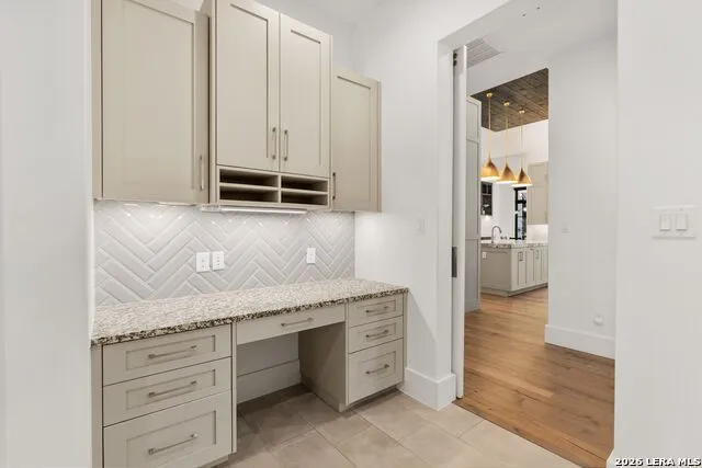 121 Greystone Pt Boerne, TX 78006