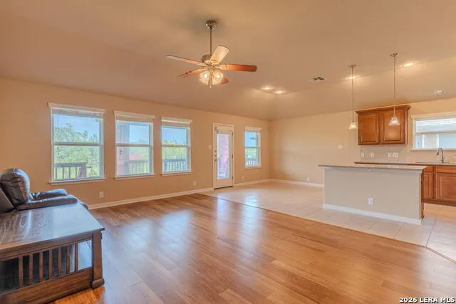 6906 Cedar Breeze San Antonio, TX 78244