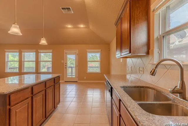 6906 Cedar Breeze San Antonio, TX 78244