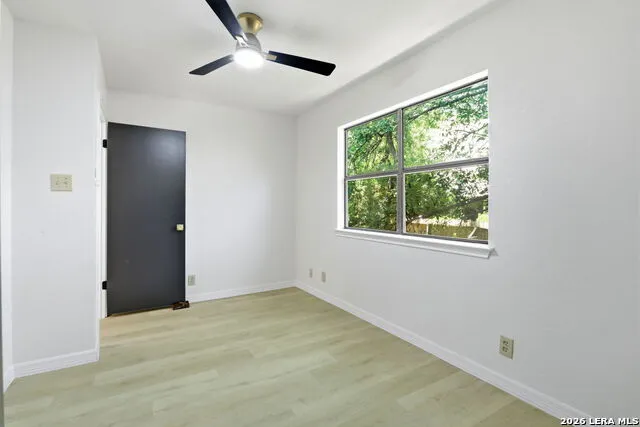 1407 BROOK MDW San Antonio, TX 78232