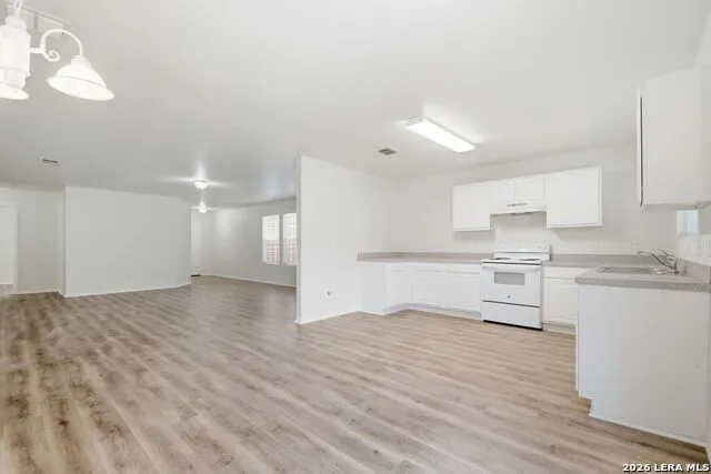 111 Shad Bush St. San Antonio, TX 78245