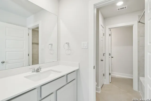 6466 Comanche Moon San Antonio, TX 78233