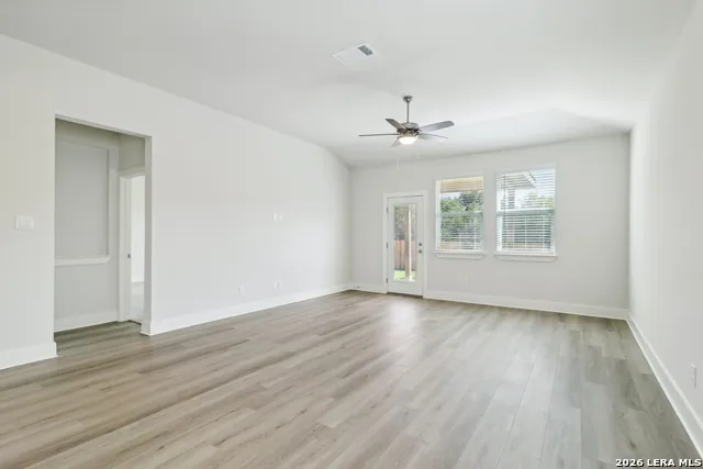 6466 Comanche Moon San Antonio, TX 78233