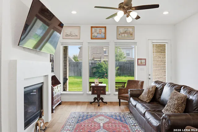 1916 Highland Seguin, TX 78155