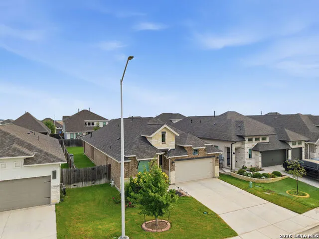 1916 Highland Seguin, TX 78155