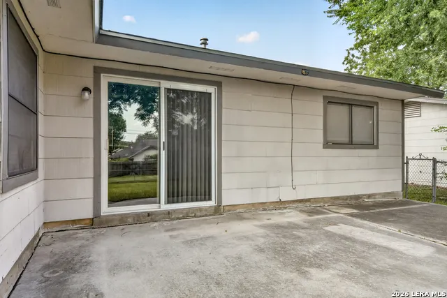 227 Balboa Universal City, TX 78148