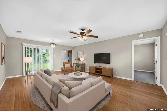 227 Balboa Universal City, TX 78148