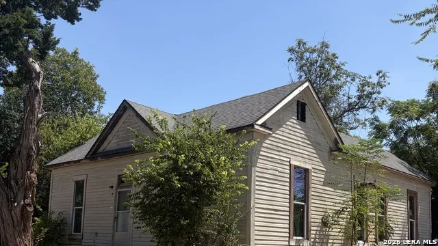 1002 NOLAN ST San Antonio, TX 78202