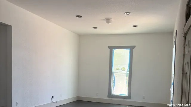 1002 NOLAN ST San Antonio, TX 78202