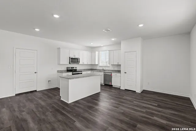 2993 WHITE SAGE New Braunfels, TX 78130
