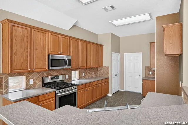 1403 Alpine Pond San Antonio, TX 78260
