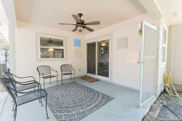 13115 Larkyorke San Antonio, TX 78233