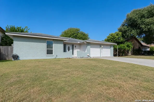 13115 Larkyorke San Antonio, TX 78233