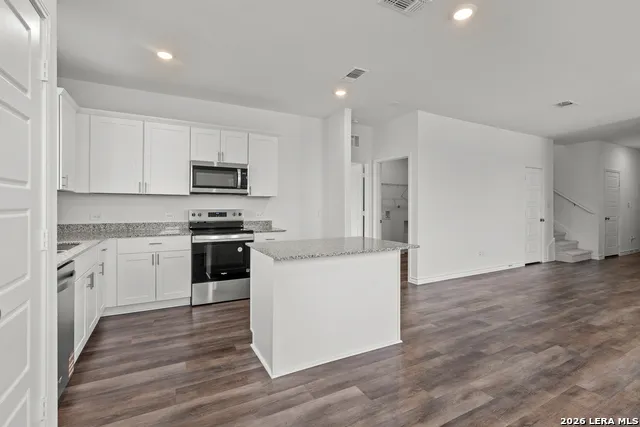 8353 HAMRICK CIRCLE San Antonio, TX 78252