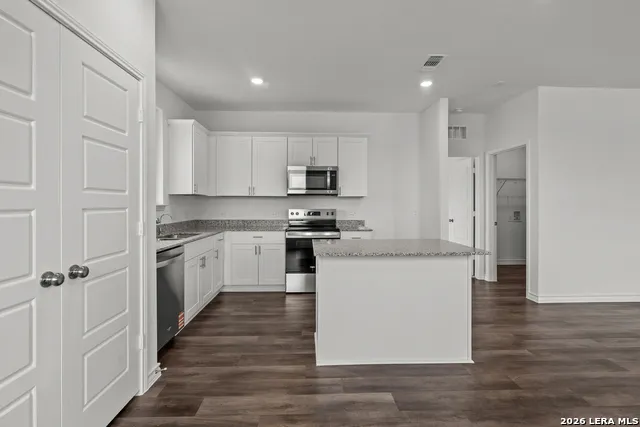 8353 HAMRICK CIRCLE San Antonio, TX 78252