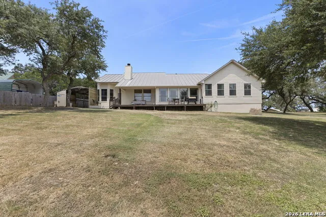2700 SKYLINE DR Canyon Lake, TX 78133