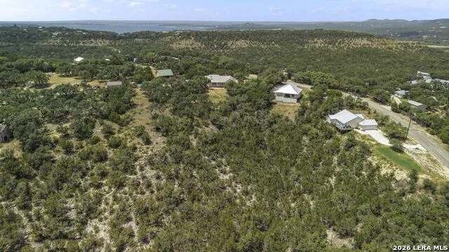 2700 SKYLINE DR Canyon Lake, TX 78133