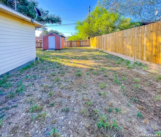 1300 TAYLOR ST Beeville, TX 78102