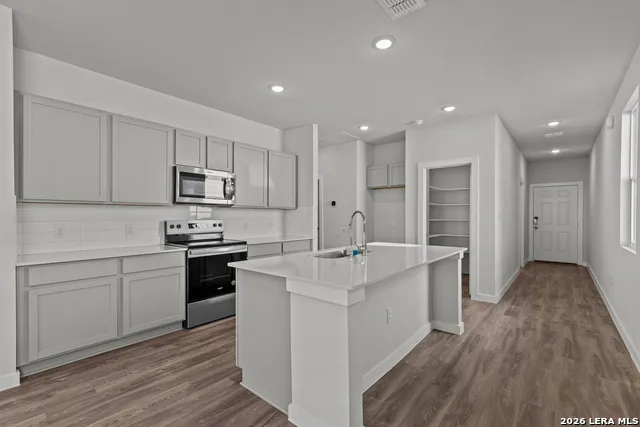 4426 DANFORTH ST New Braunfels, TX 78130