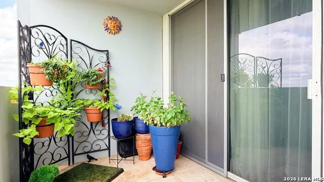 7039 SAN PEDRO AVE #812 San Antonio, TX 78216