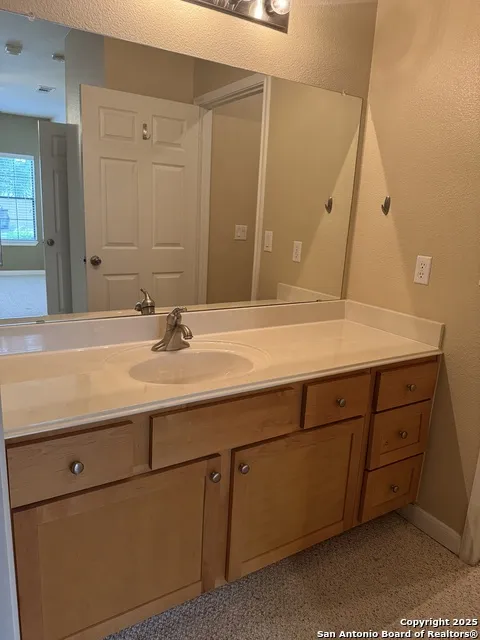 6160 Eckhert #103 San Antonio, TX 78240