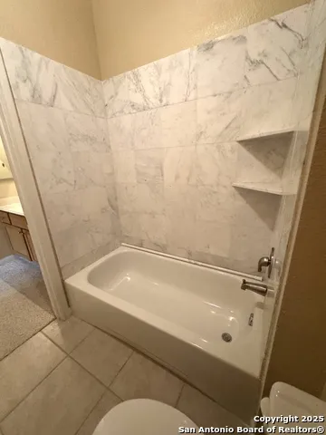 6160 Eckhert #103 San Antonio, TX 78240