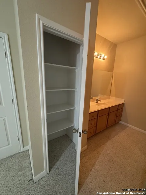 6160 Eckhert #103 San Antonio, TX 78240