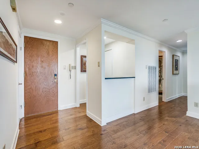 7887 Broadway #905 San Antonio, TX 78209