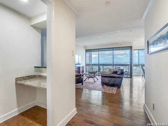 7887 Broadway #905 San Antonio, TX 78209