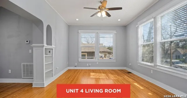 107 Willim Alamo Heights, TX 78209