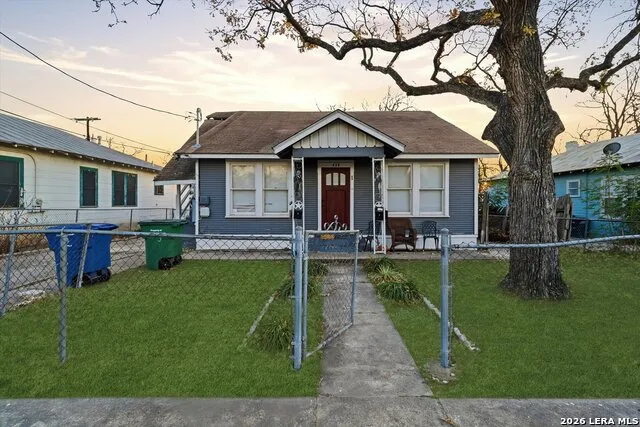 434 Buckingham Ave San Antonio, TX 78210