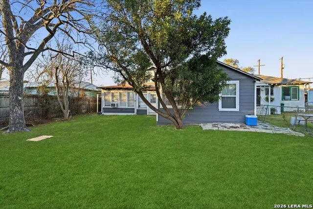 434 Buckingham Ave San Antonio, TX 78210