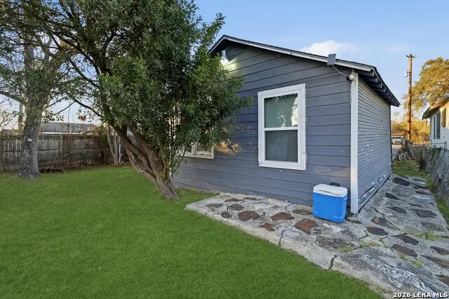 434 Buckingham Ave San Antonio, TX 78210