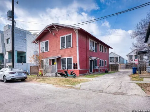 215 Paschal St