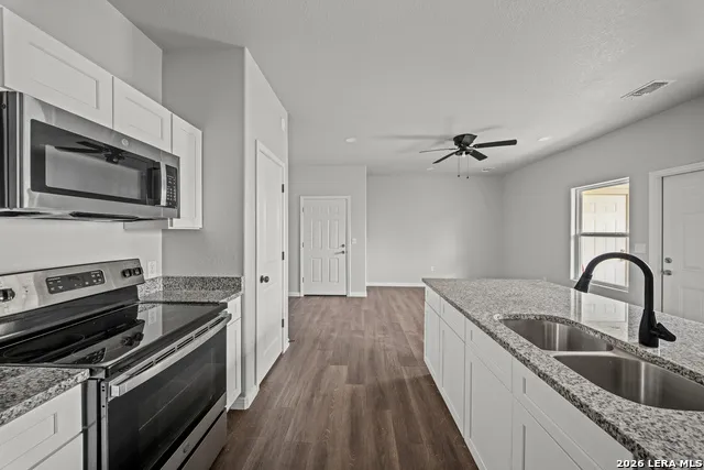 7610 Windsor Oaks San Antonio, TX 78239