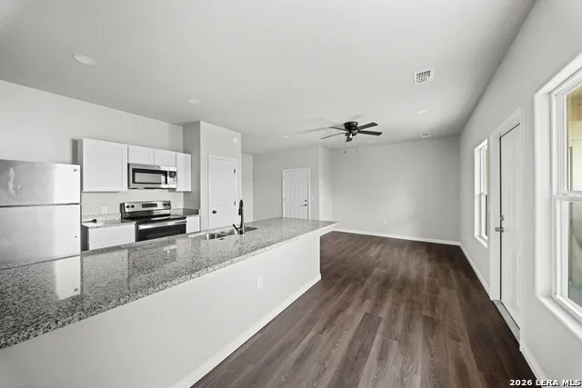 7610 Windsor Oaks San Antonio, TX 78239