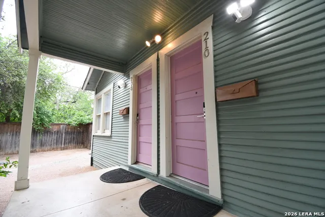 210 Mission St San Antonio, TX 78210