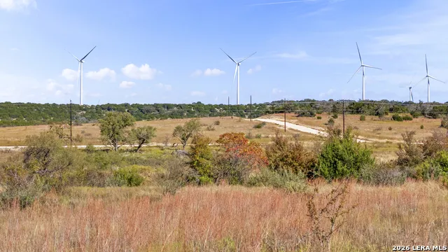 240 E ROLLING OAKS DR Goldthwaite, TX 76844