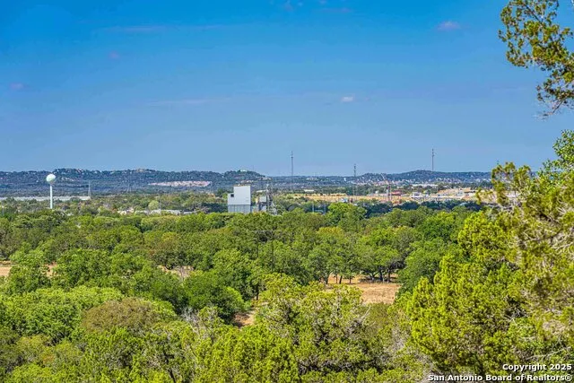 105A Oleander Comfort, TX 78013