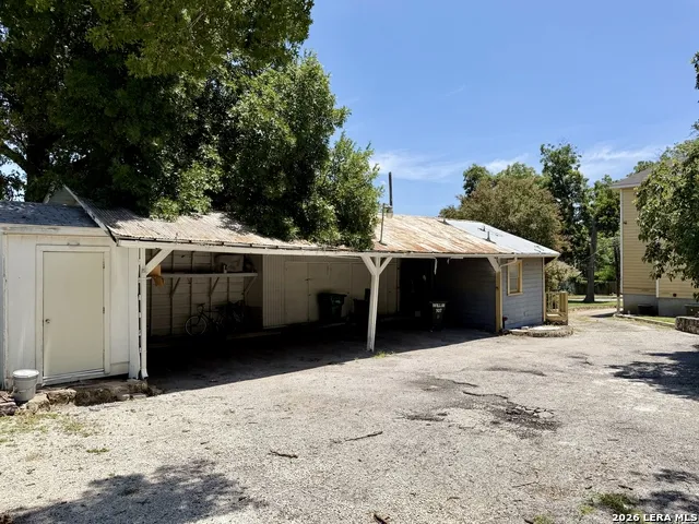 107 Willim Alamo Heights, TX 78209