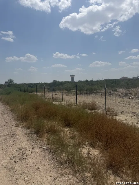 606 Ranchero Eagle Pass, TX 78852