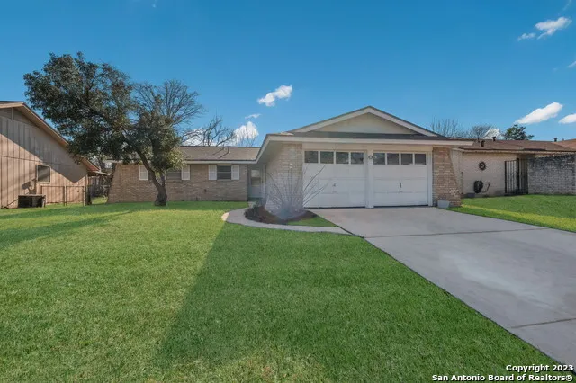 4730 CASA BELLO ST San Antonio, TX 78233