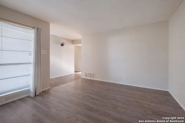 4730 CASA BELLO ST San Antonio, TX 78233