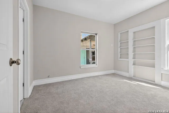 1823 EDISON DR San Antonio, TX 78201