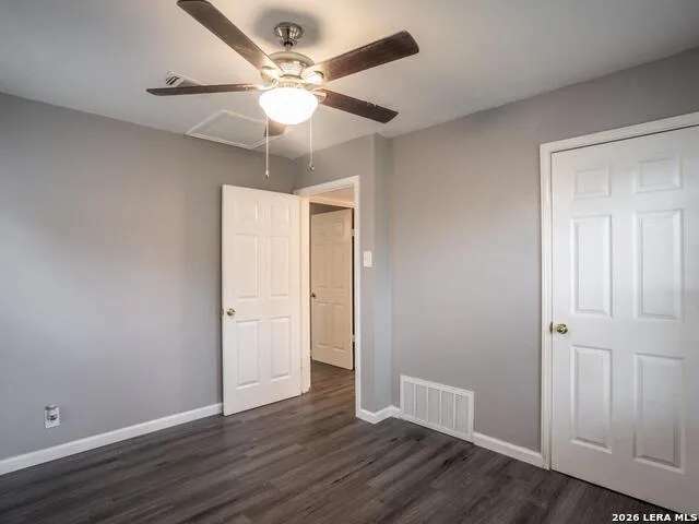 158 HATCHER AVE San Antonio, TX 78223