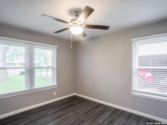 158 HATCHER AVE San Antonio, TX 78223