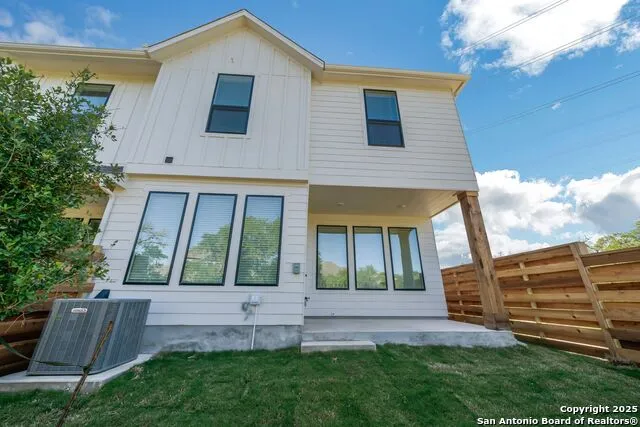 13631 GIOVANNIS GDN San Antonio, TX 78253