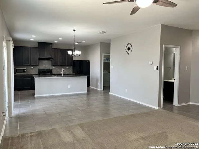 6730 LOMA BLANCA San Antonio, TX 78233