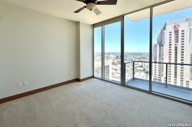 610 E Market Unit UNIT 2606 San Antonio, TX 78205