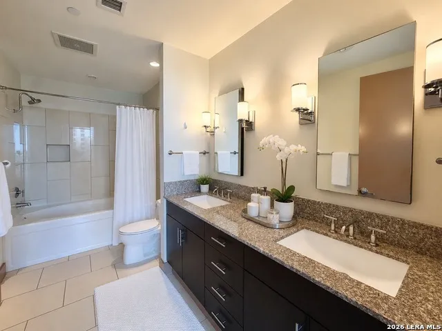 610 E Market Unit UNIT 2606 San Antonio, TX 78205